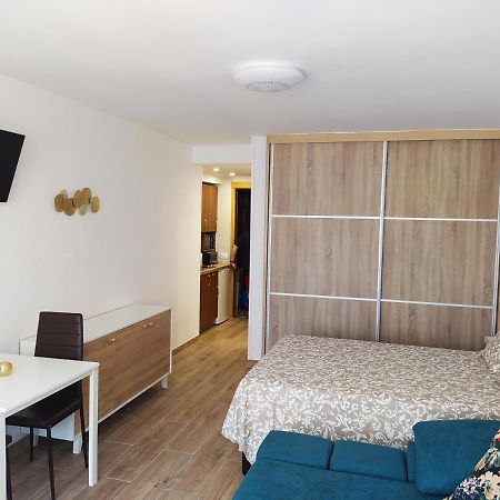 Recien Reformado, Fire Stick Amazon, Wifi, 2 Pers, Centrico, 20 M Playa Apartment Torremolinos Exterior photo