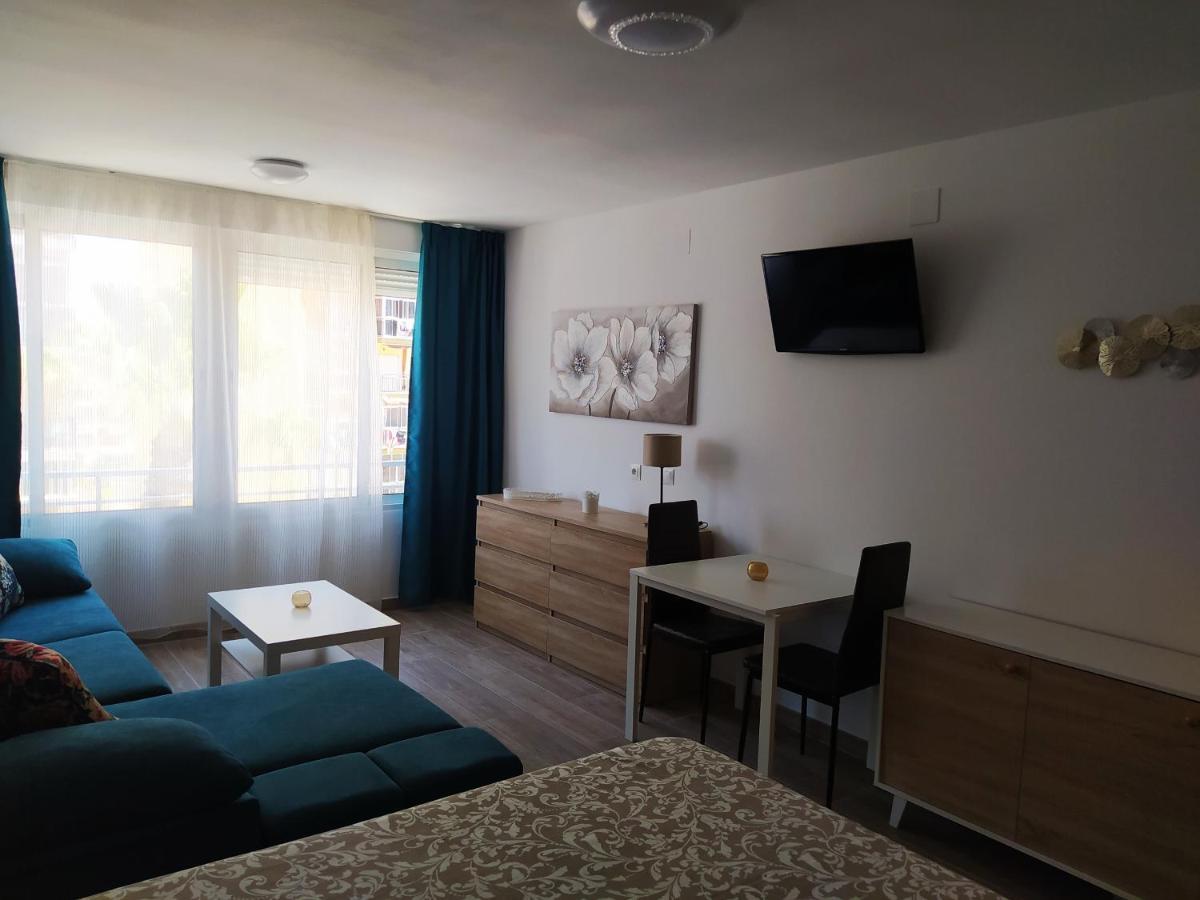 Recien Reformado, Fire Stick Amazon, Wifi, 2 Pers, Centrico, 20 M Playa Apartment Torremolinos Exterior photo